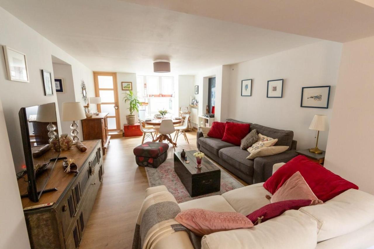 Furnished Apartment Near Palais De La Justice With 2 Bedrooms & A Garden Bordeaux Eksteriør bilde