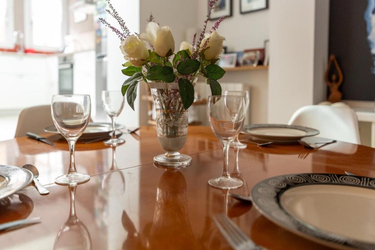 Furnished Apartment Near Palais De La Justice With 2 Bedrooms & A Garden Bordeaux Eksteriør bilde