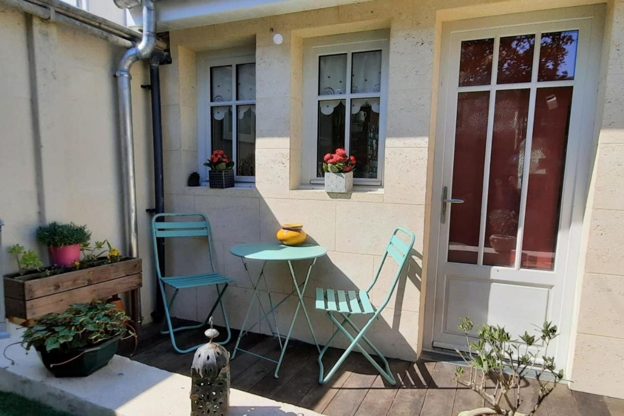 Furnished Apartment Near Palais De La Justice With 2 Bedrooms & A Garden Bordeaux Eksteriør bilde